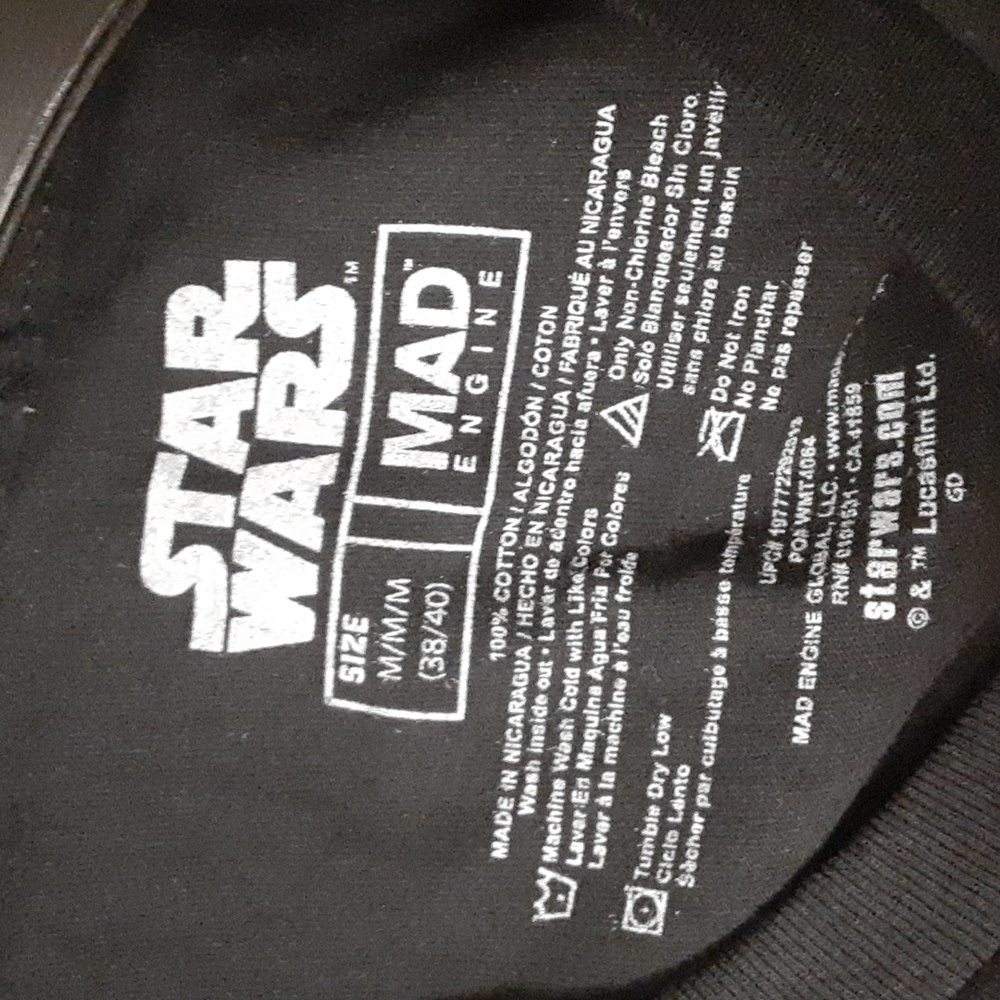 Mad engine Star Wars Darth Vader Graphic T shirt. NWT - Picture 3 of 3